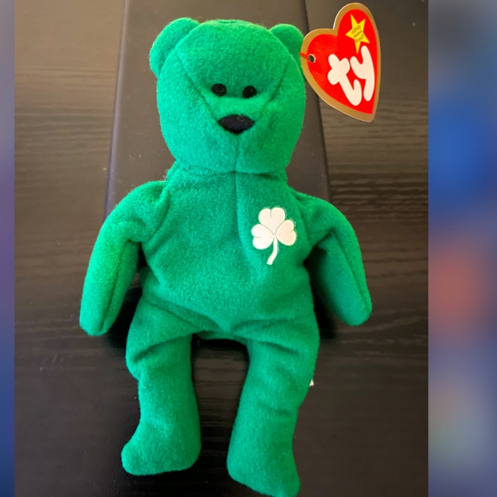 Retired Ty Teenie Beanie Baby Erin The Green Bear